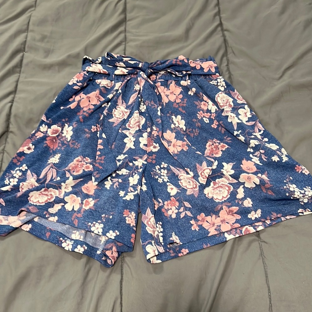 Lularoe Ella Shorts
